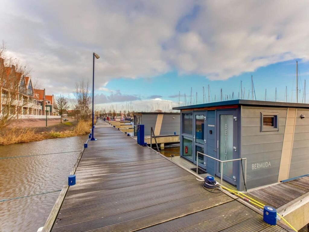 Hotel Modern Houseboat In Marina Of Volendam Exteriér fotografie