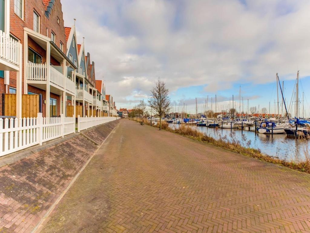 Hotel Modern Houseboat In Marina Of Volendam Exteriér fotografie